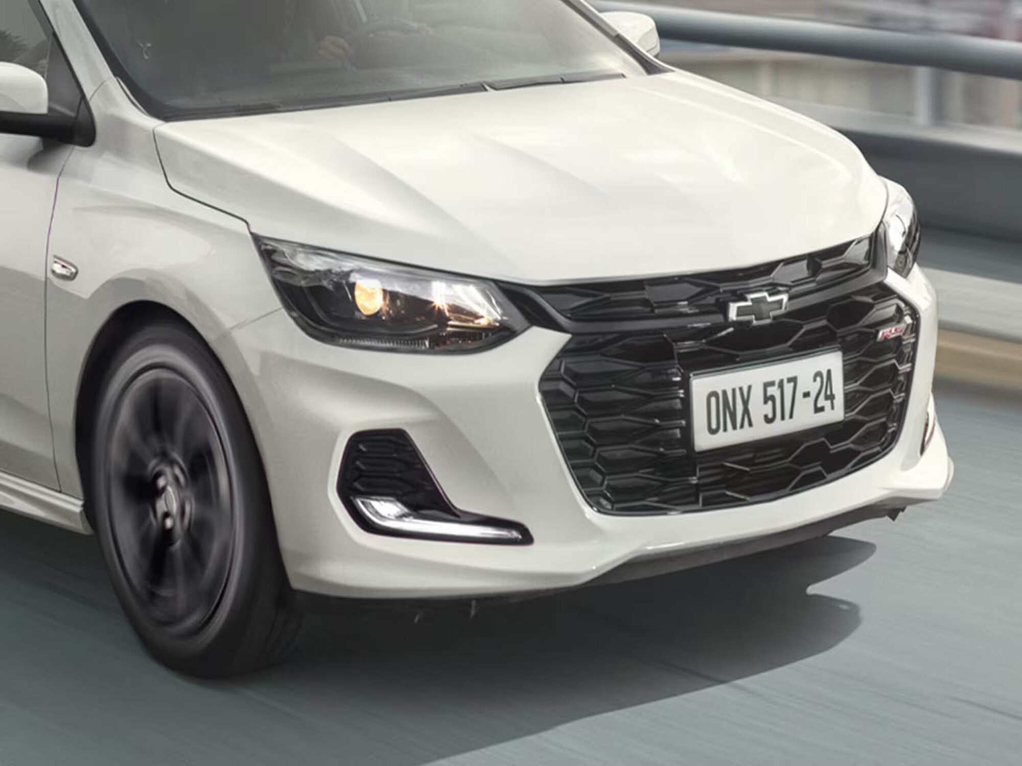 Detalle de la parrilla del Chevrolet Onix Turbo RS